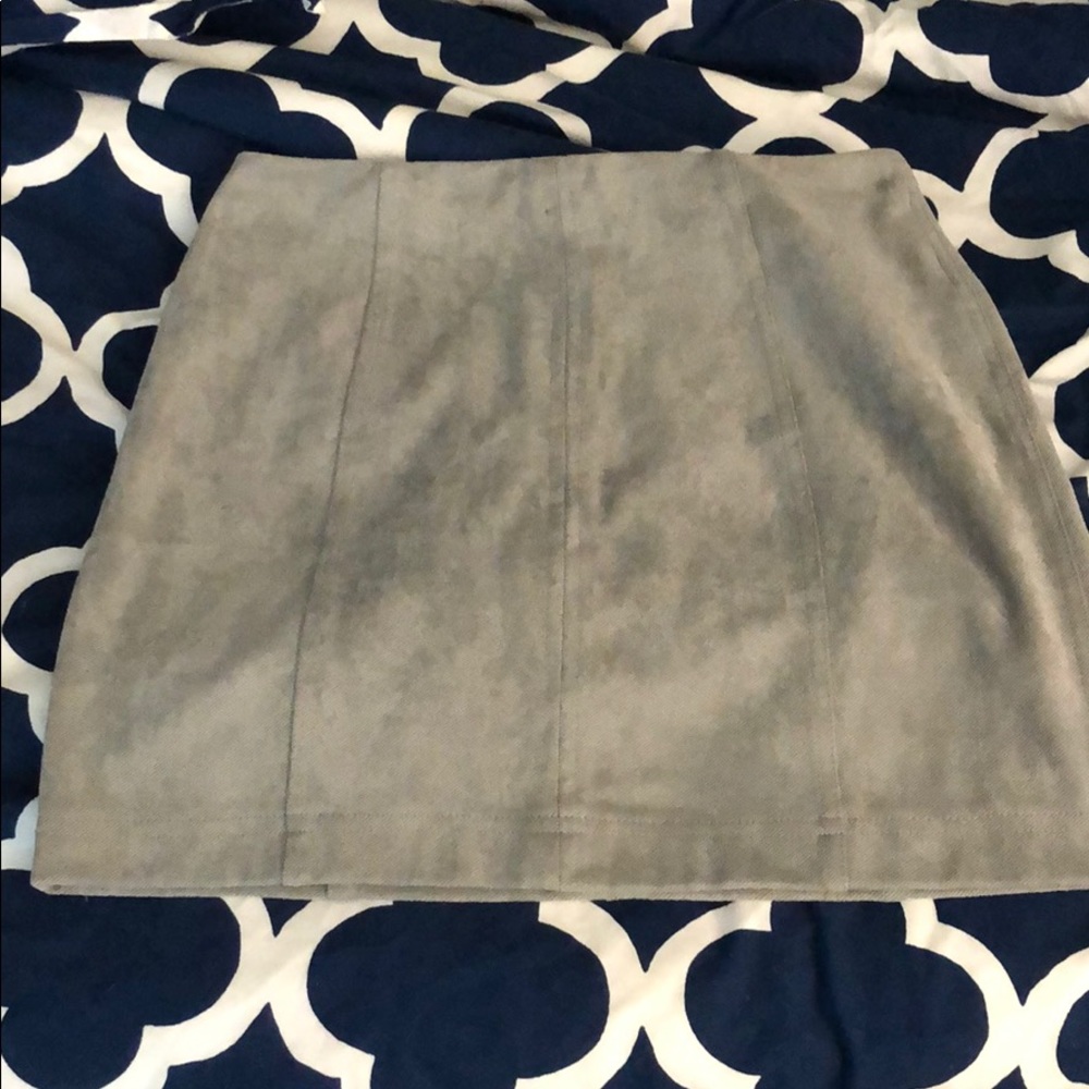 NWT grey mini skirt